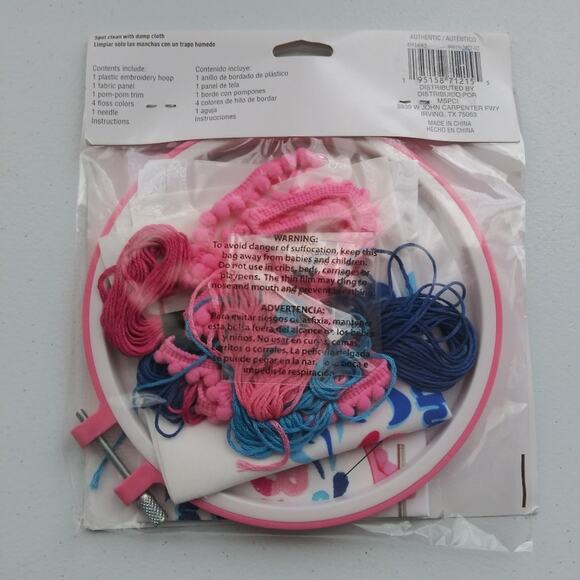 Viva Tu Heritage Authentic Self Embroidery Hoop Kit by Loops & Threads  6" - Picture 5 of 7